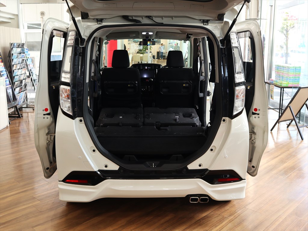 トヨタ　タンク