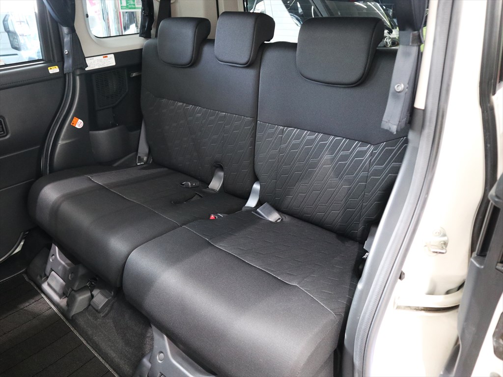 トヨタ　タンク