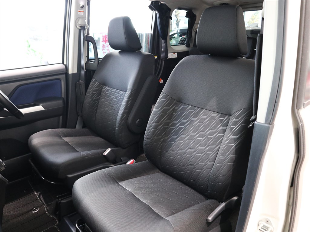 トヨタ　タンク