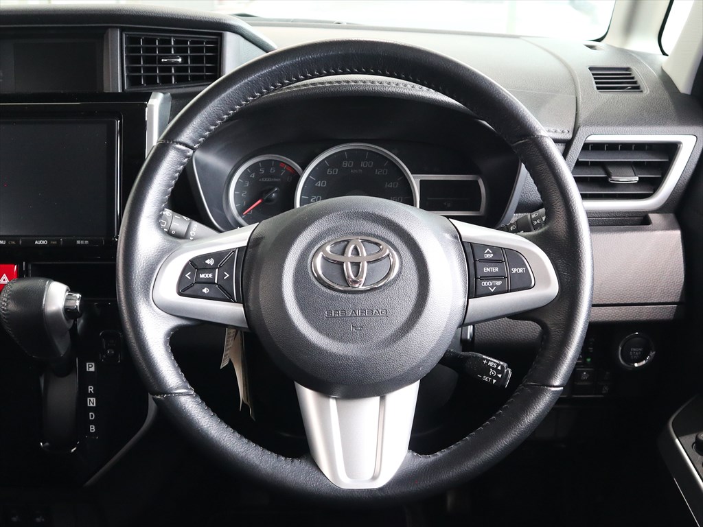 トヨタ　タンク