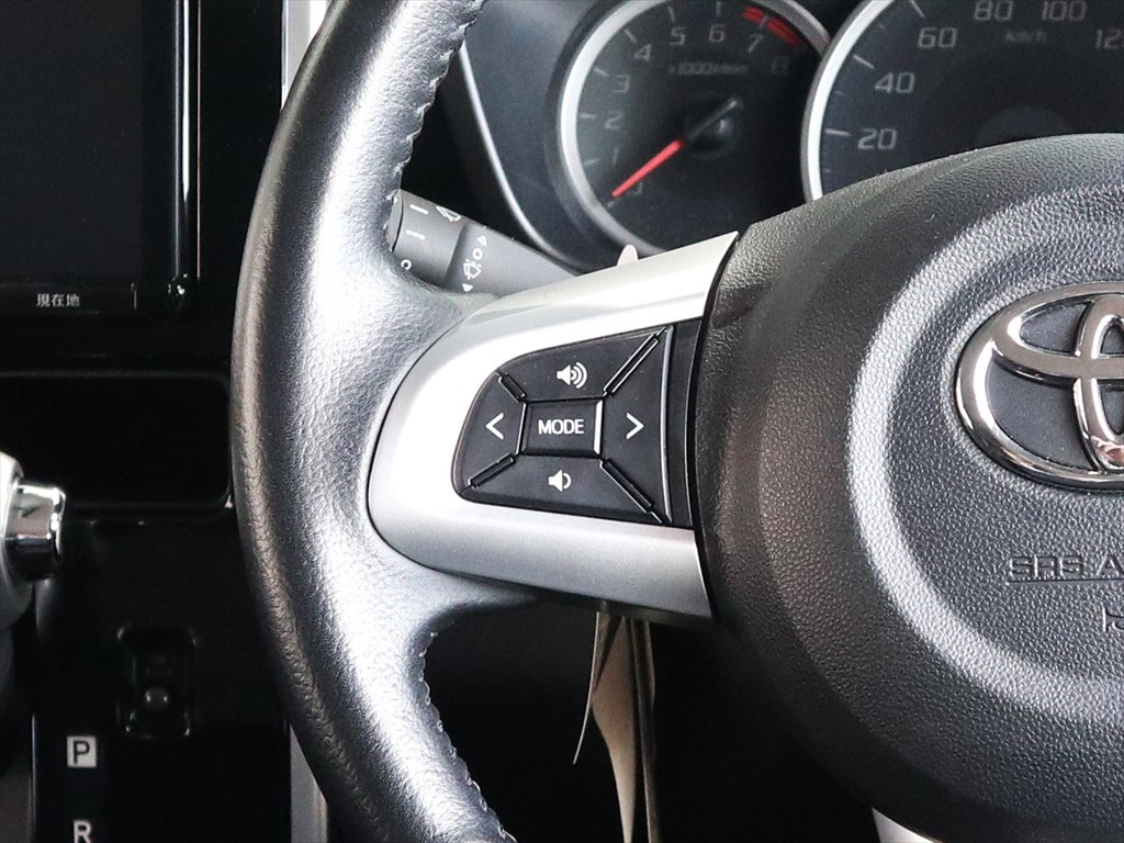 トヨタ　タンク