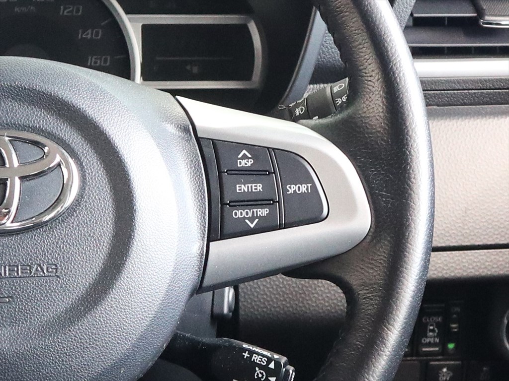 トヨタ　タンク