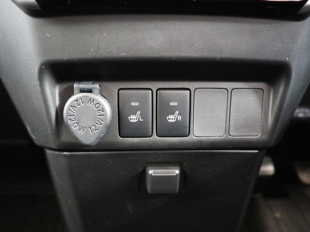 トヨタ　タンク