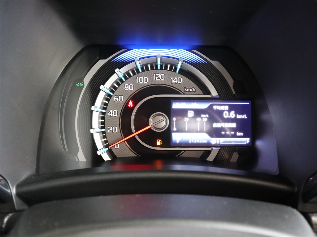 スズキ　ハスラー