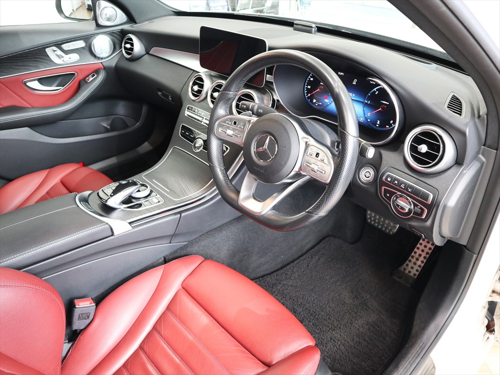 メルセデスベンツ　Cクラスセダン