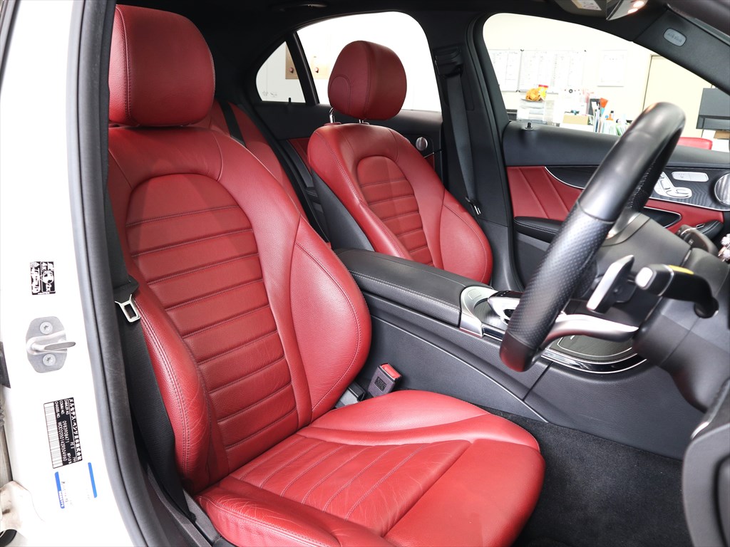 メルセデスベンツ　Cクラスセダン