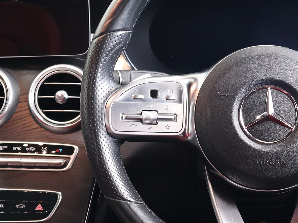 メルセデスベンツ　Cクラスセダン