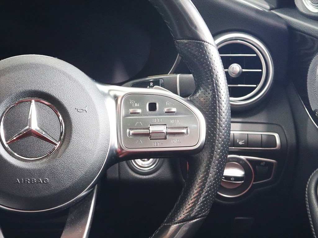 メルセデスベンツ　Cクラスセダン