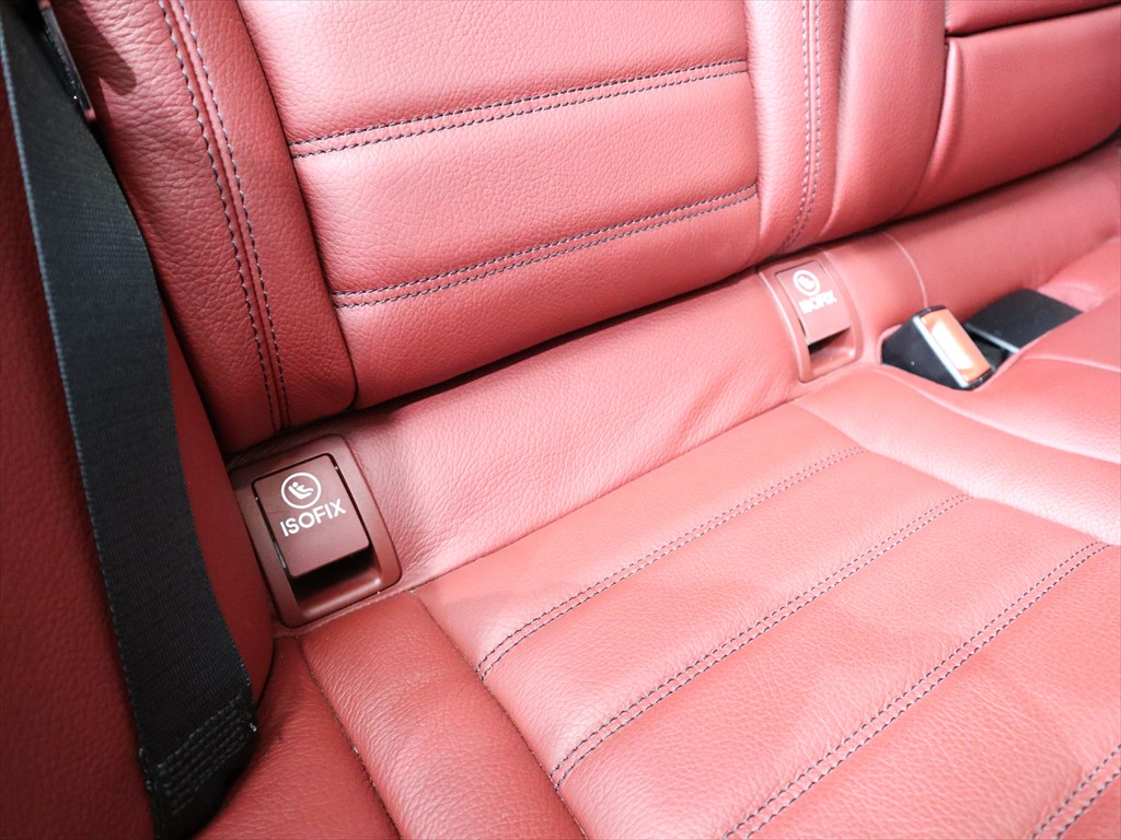 メルセデスベンツ　Cクラスセダン