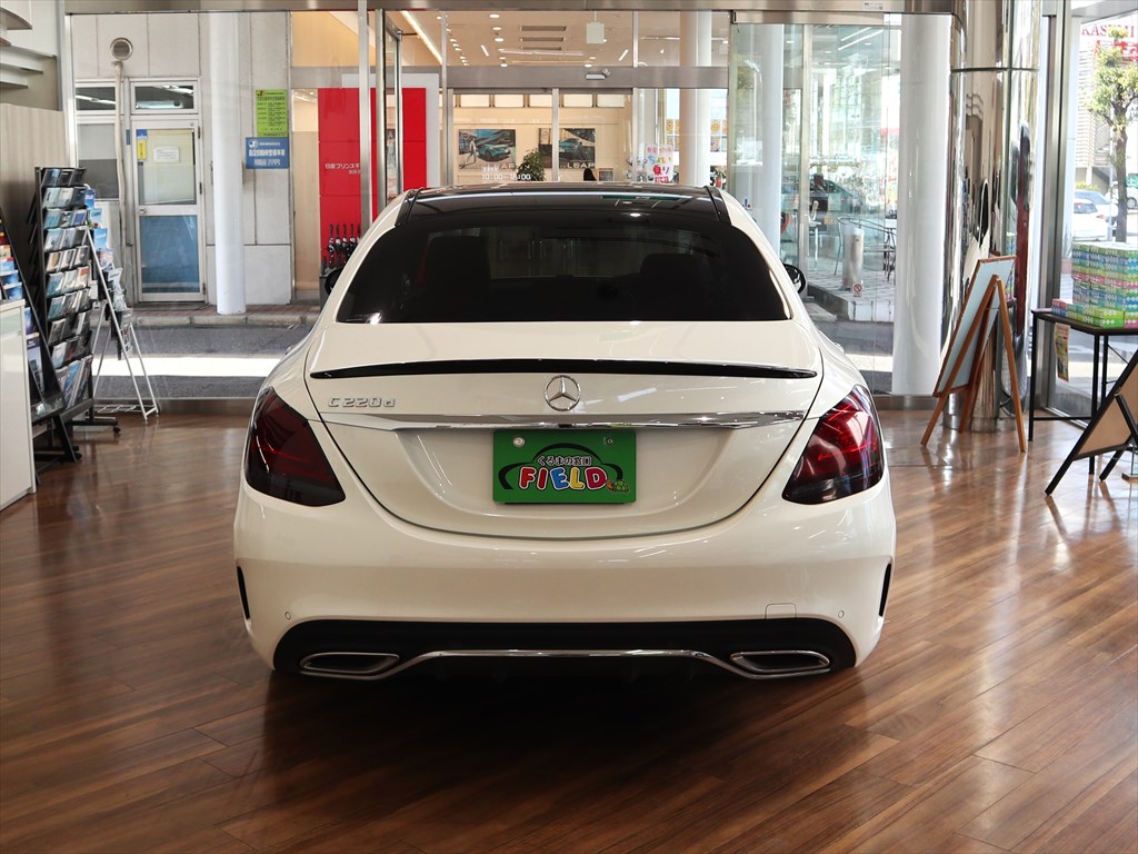メルセデスベンツ　Cクラスセダン