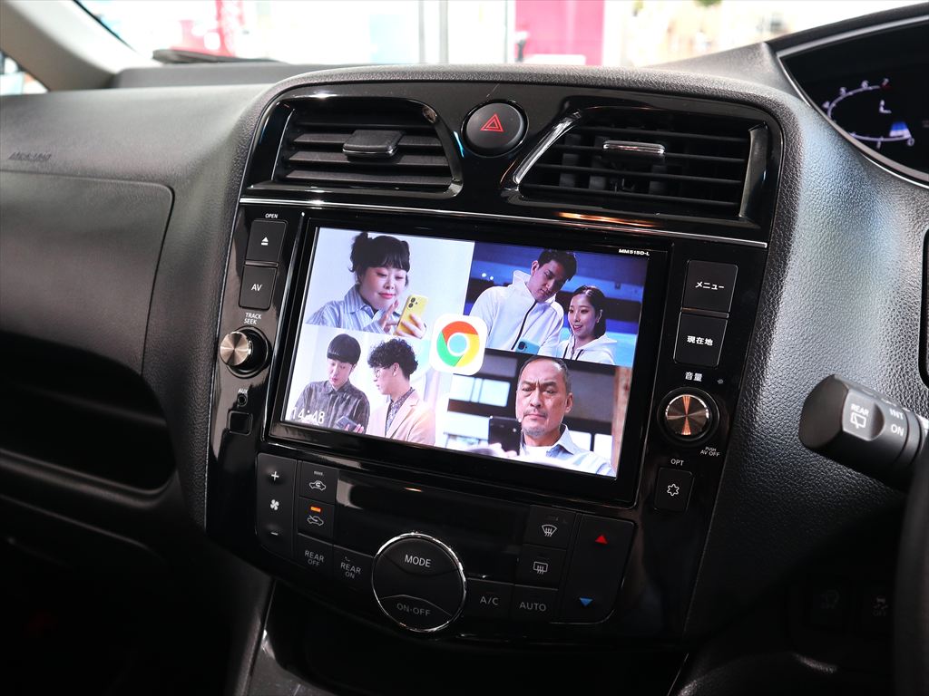 日産　セレナ