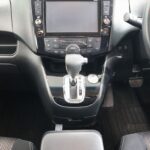 日産　セレナ