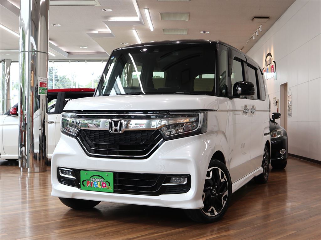 ホンダ　N-BOXカスタム
